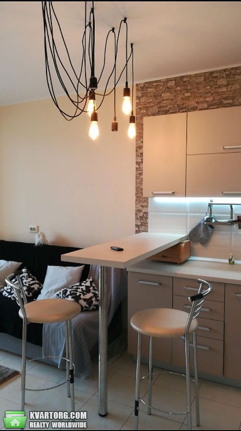 Rent out 1-room apartment. Киев,  Науки пр — photo 9