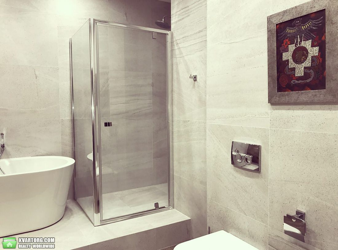 Rent out 5-room apartment. Киев, Драгомирова ул. — photo 4