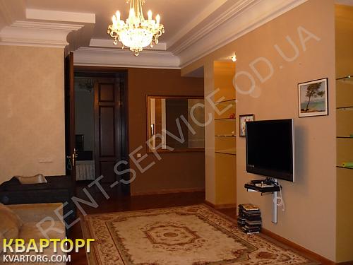 Rent out 4-room apartment. Одесса,  Жуковского — photo 1