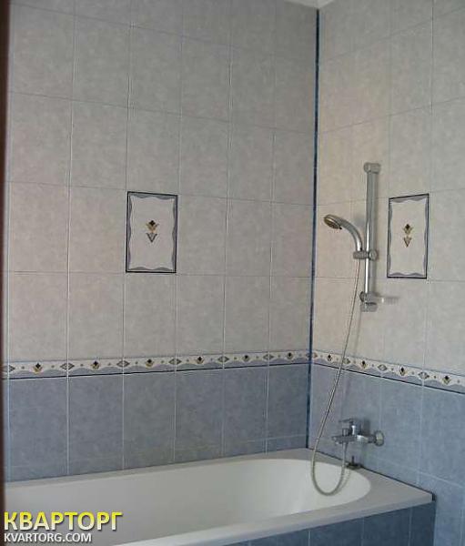 Rent out house. Киев,  Богатырская — photo 6