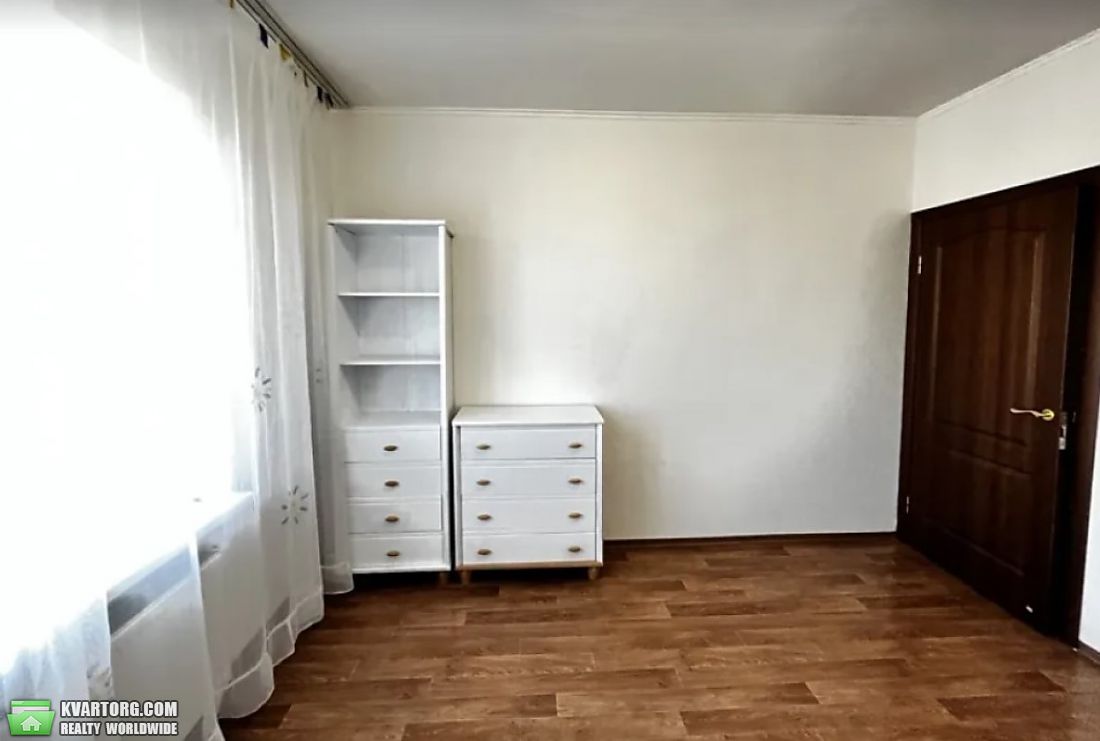 Sell 3-room apartment. Киев,  Чавдар — photo 5