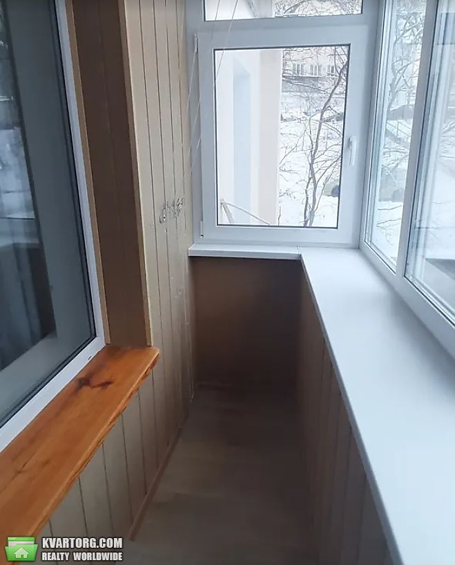 Rent out 1-room apartment. Киев,  Багговутовская — photo 10