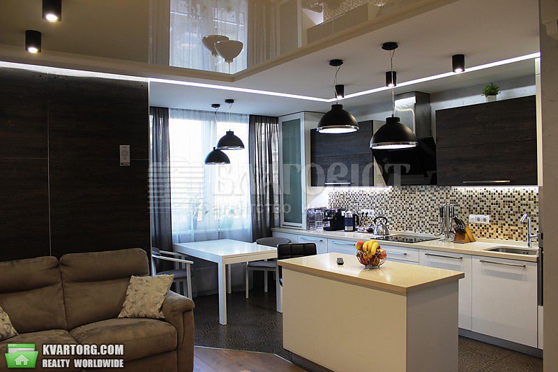 Sell 3-room apartment. Киев,  Богатырская — photo 5