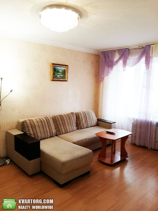 Rent out 2-room apartment. Киев,  Воздухофлотский пр — photo 2
