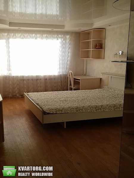 Rent out 1-room apartment. Киев,  Челябинская — photo 4