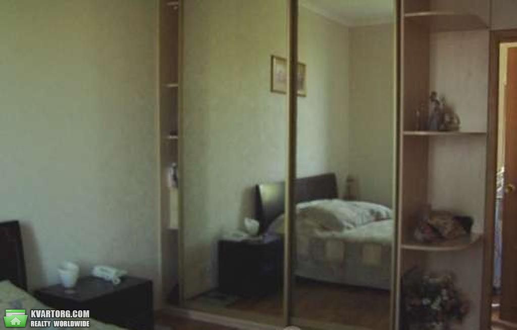 Rent out 2-room apartment. Киев,  Мазепы — photo 4