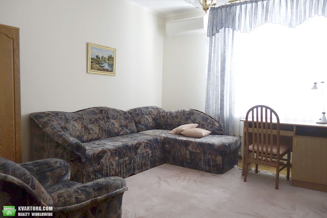 Rent out 3-room apartment. Киев,  Тургеневская — photo 7