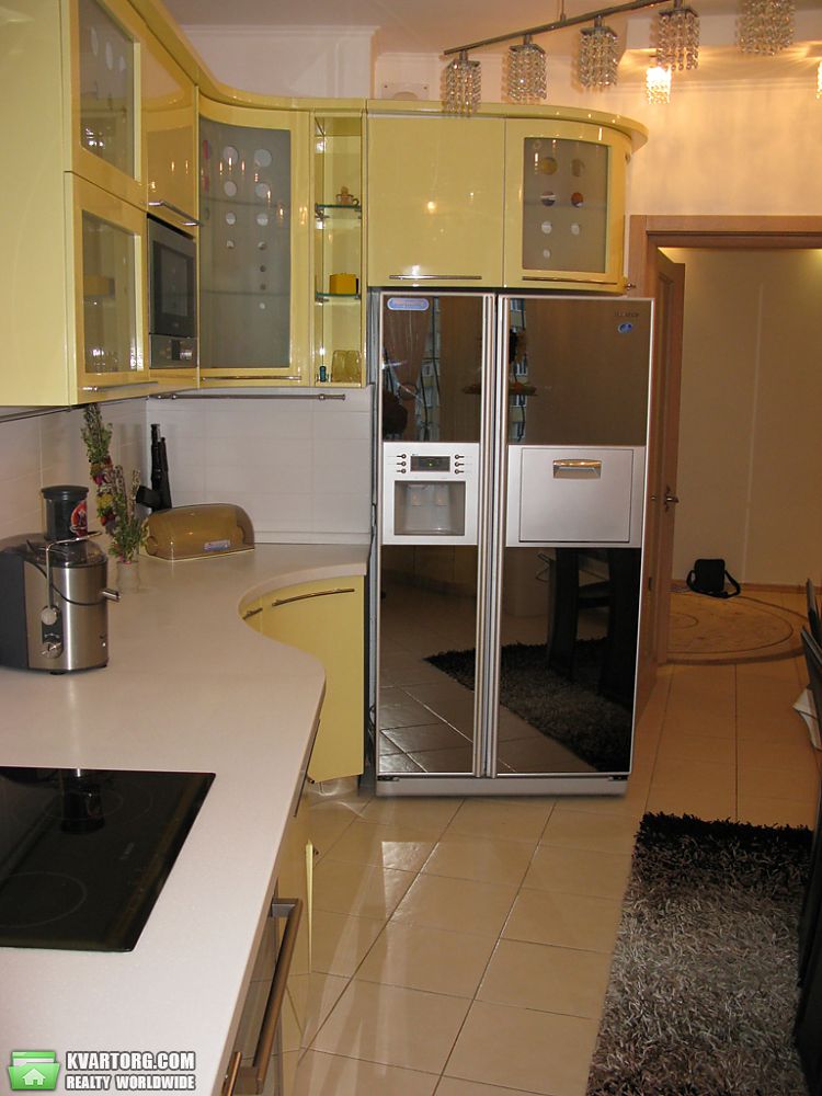 Rent out 3-room apartment. Киев,  Луначарского — photo 6