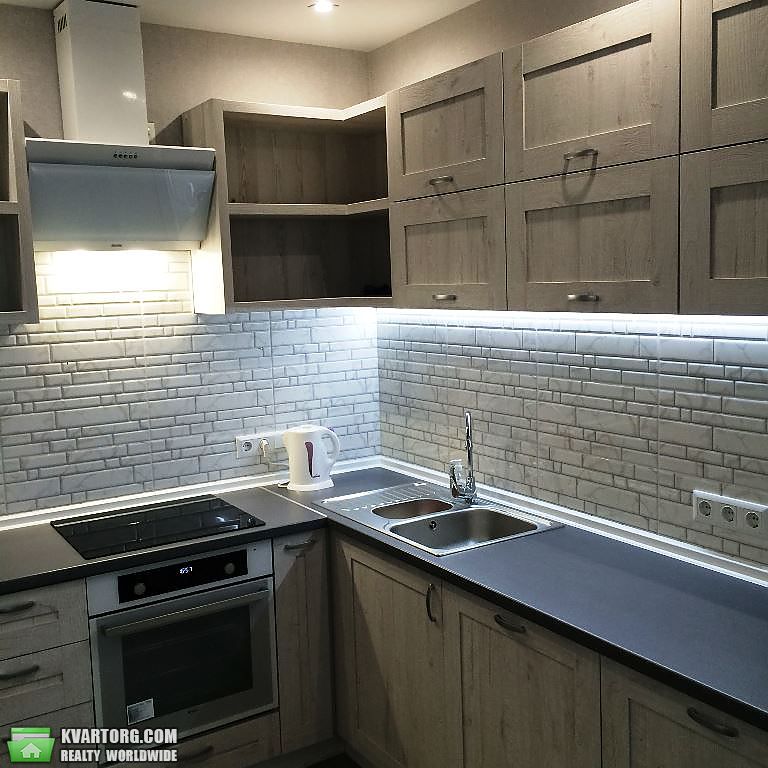 Rent out 1-room apartment. Киев,  Ревуцкого — photo 2