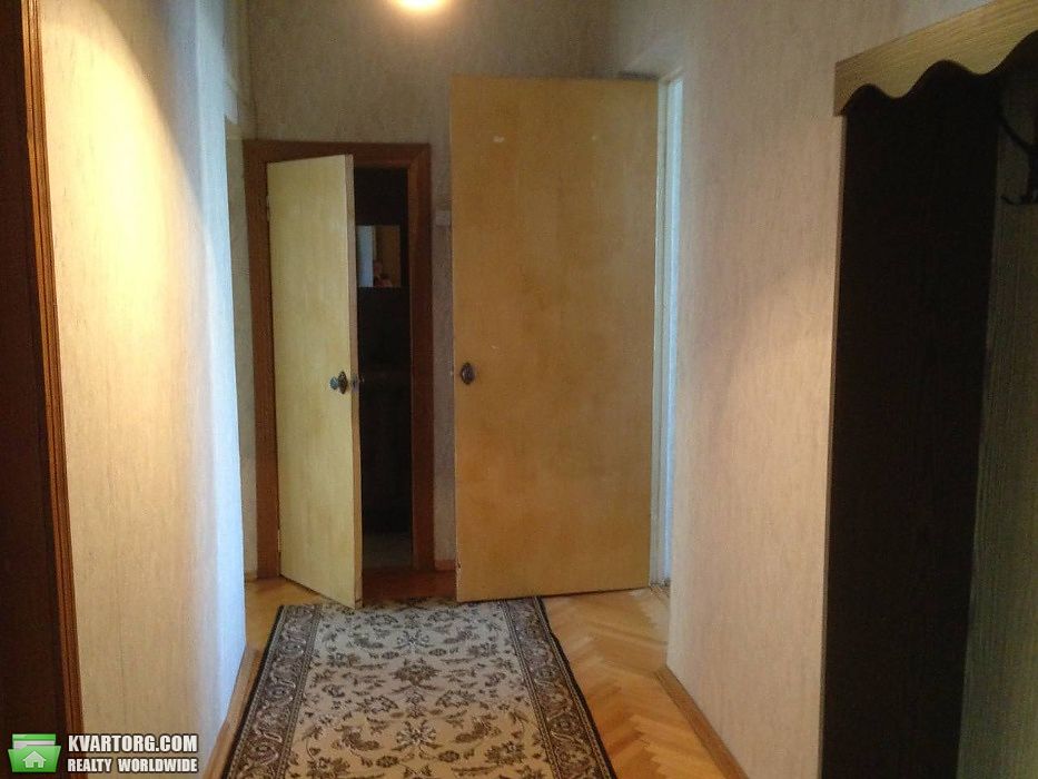 Sell 2-room apartment. Киев,  Юрковская — photo 3