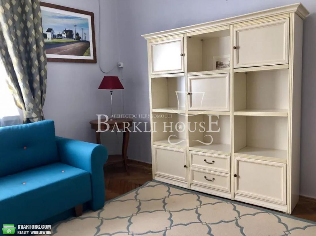 Rent out 3-room apartment. Киев,  Московская — photo 1
