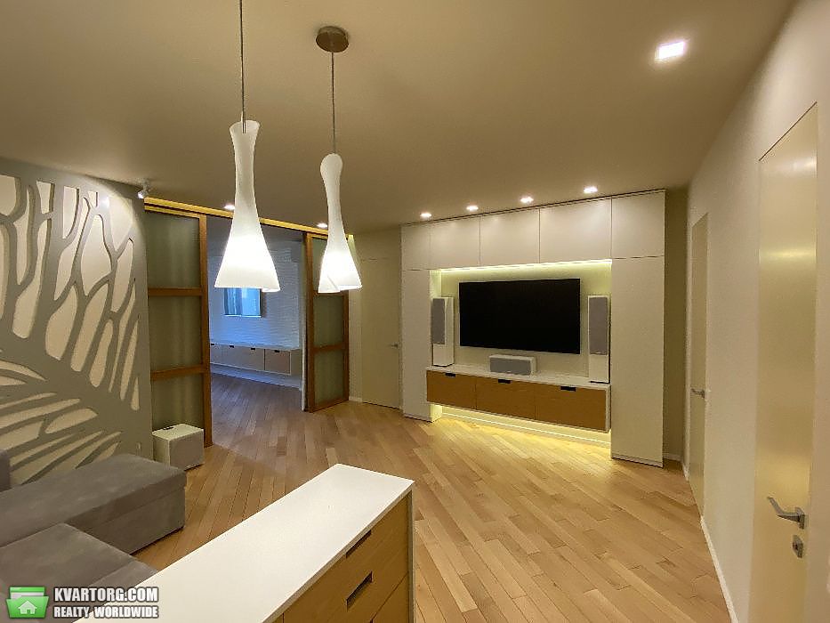 Sell 3-room apartment. Киев,  Черновола — photo 1