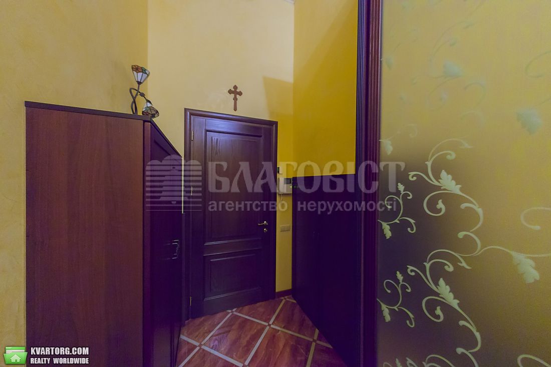 Rent out 2-room apartment. Киев,  Пушкинская — photo 3