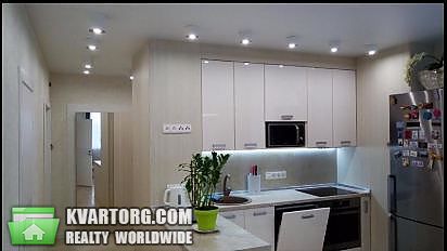 Rent out 2-room apartment. Киев,  Завальная — photo 4