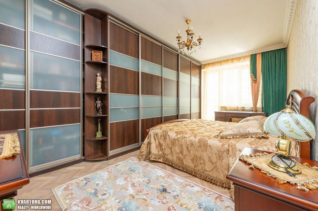 Rent out 3-room apartment. Киев,  Шелковичная — photo 4