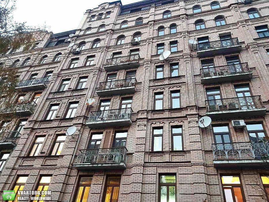 Sell 4-room apartment. Киев,  Богдана Хмельницкого — photo 1