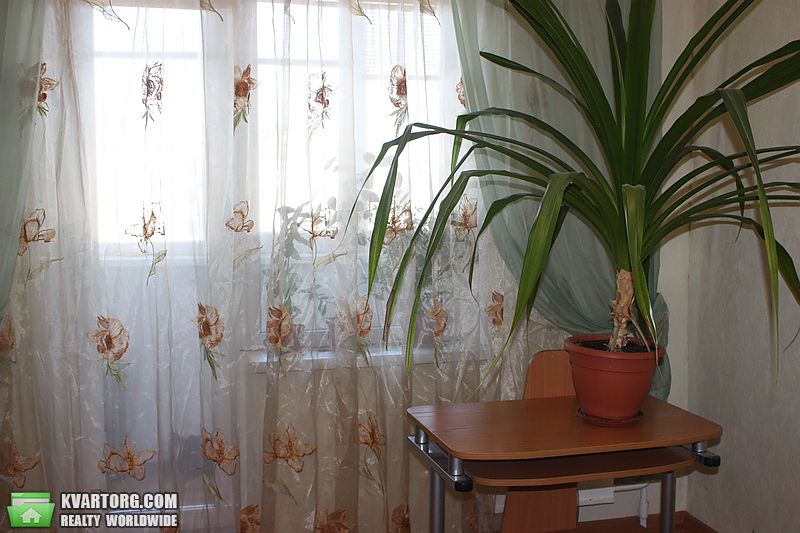Sell 4-room apartment. Киев,  Уборевича — photo 7