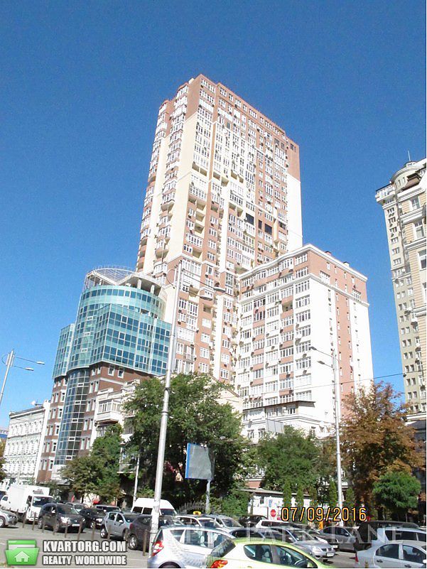 Sell 2-room apartment. Киев,  Жилянская — photo 1