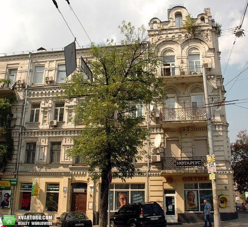 Rent out 4-room apartment. Киев,  Петлюры — photo 1