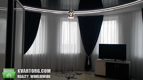 Sell 2-room apartment. Киев, Олевская — photo 1