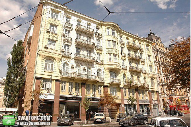 Sell 3-room apartment. Киев,  Богдана Хмельницкого — photo 1