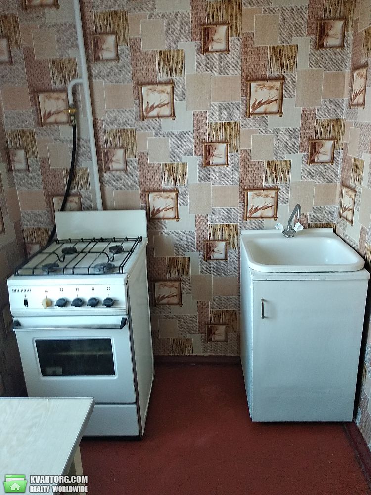 Rent out 1-room apartment. Киев,  Харьковское шоссе — photo 5