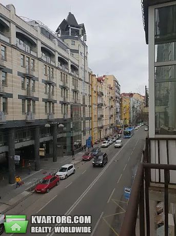 Sell 3-room apartment. Киев, Большая Житомирская — photo 1