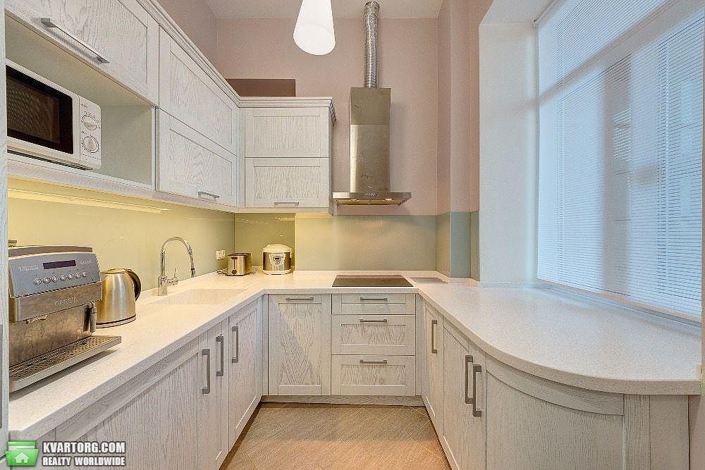 Rent out 1-room apartment. Киев,  Хоривая — photo 1