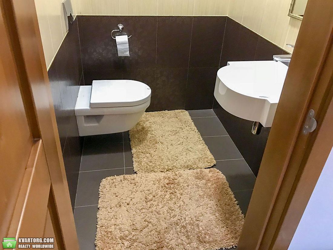 Rent out 3-room apartment. Киев,  Андрющенко — photo 10