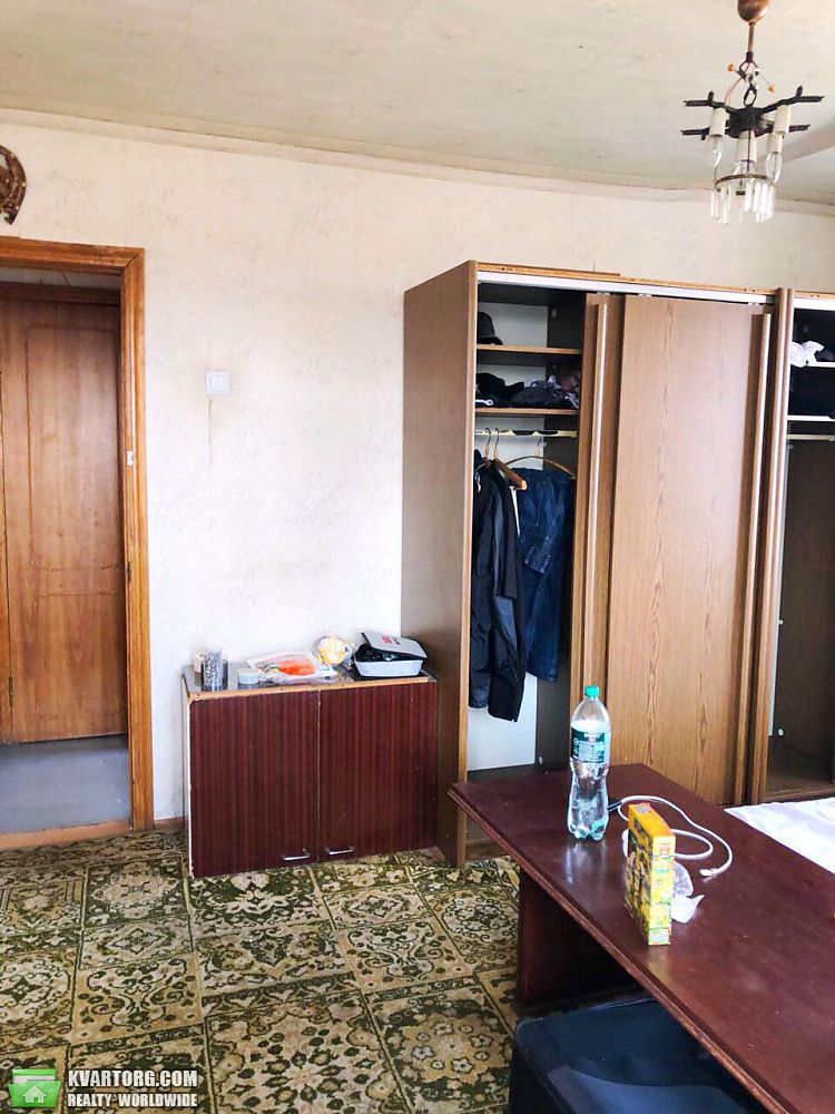 Rent out 4-room apartment. Днепропетровск,  Кирова — photo 2