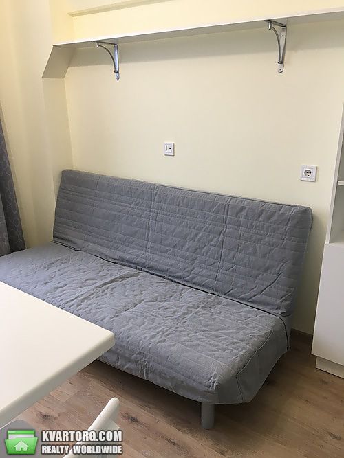 Rent out 1-room apartment. Киев,  Машиностроительная — photo 2