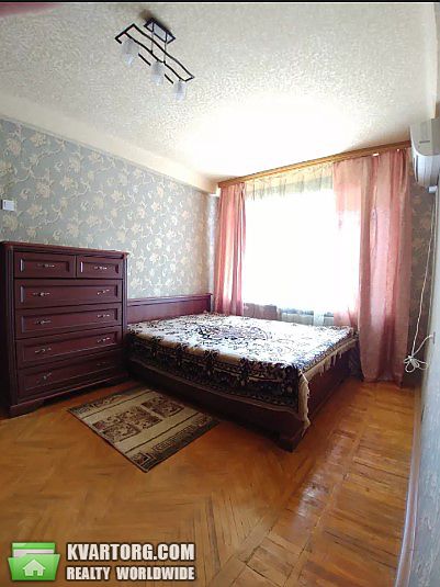 Rent out 2-room apartment. Киев,  Энтузиастов — photo 3