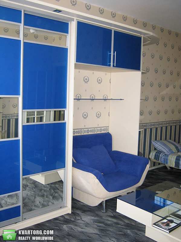 Rent out 1-room apartment. Киев, Бул. Леси Украинки — photo 1