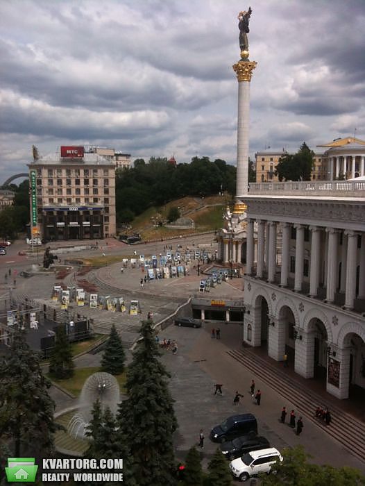 Rent out 2-room apartment. Киев,  Крещатик — photo 10