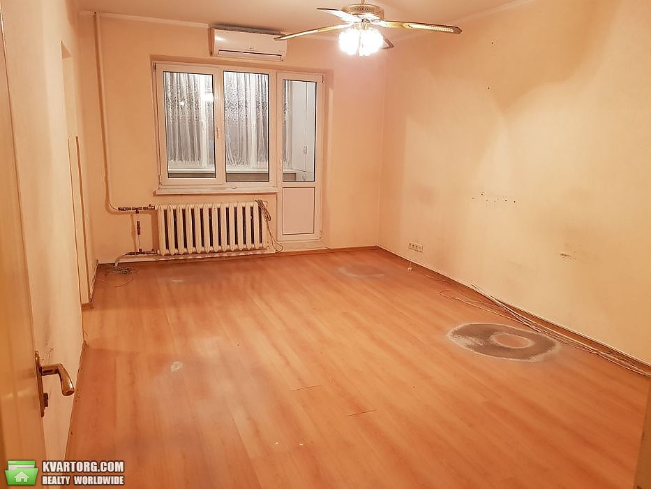 Sell 5-room apartment. Киев,  Автозаводская — photo 2