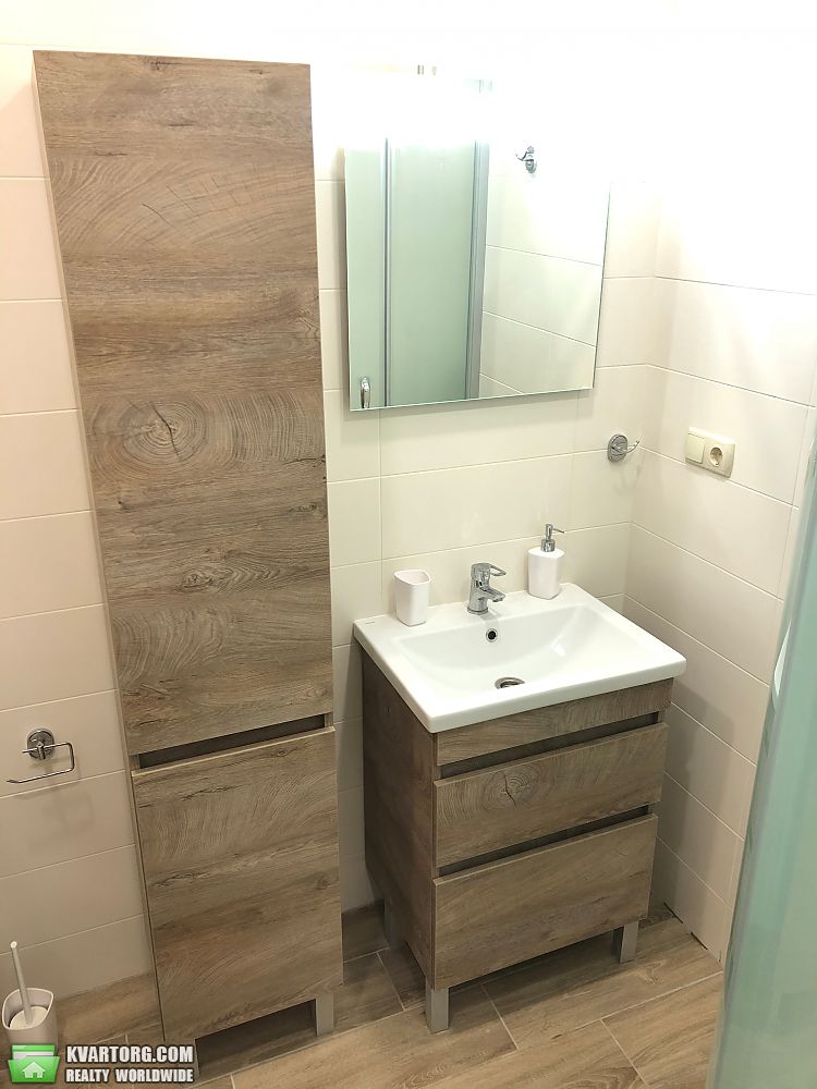 Rent out 1-room apartment. Киев,  Правды пр — photo 8