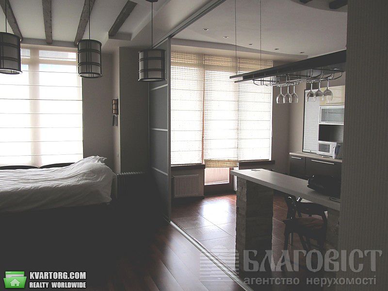 Sell 1-room apartment. Киев,  Жилянская — photo 4