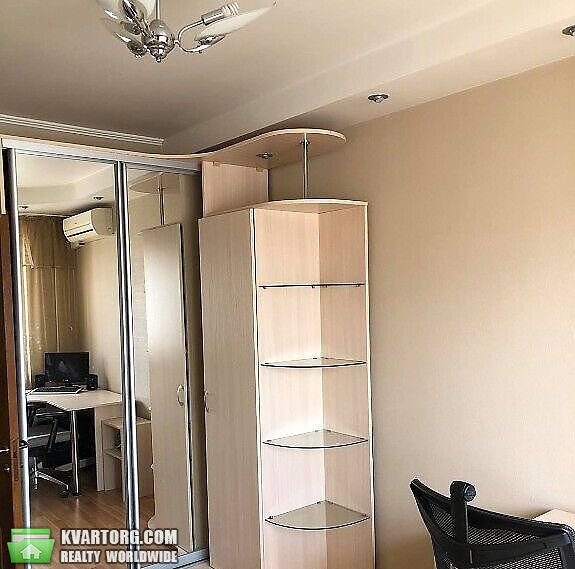 Sell 2-room apartment. Киев,  Свободы пр — photo 7