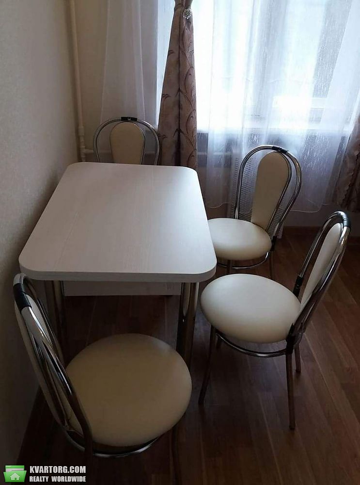 Rent out 2-room apartment. Одесса, Коблевская — photo 1