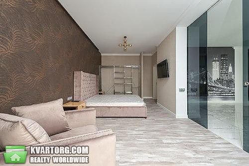 Rent out 3-room apartment. Киев, Болсуновская — photo 6