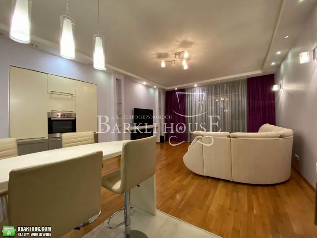 Rent out 3-room apartment. Киев,  Окипной — photo 2