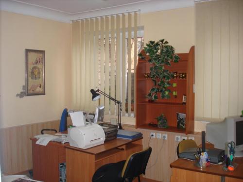 Sell office. Донецк, Ленинский проспект 26 — photo 3