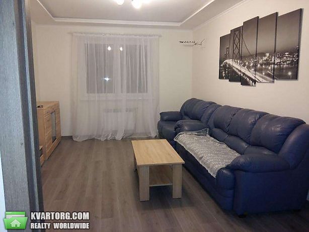 Rent out 2-room apartment. Киев,  Кондратюка — photo 1