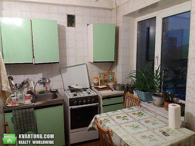 Sell 3-room apartment. Киев,  Серафимовича — photo 2