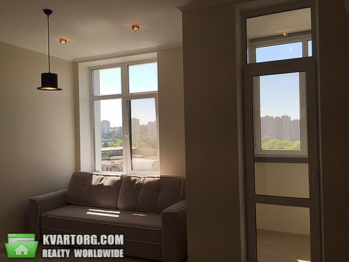 Sell 2-room apartment. Киев,  Драгомирова — photo 2