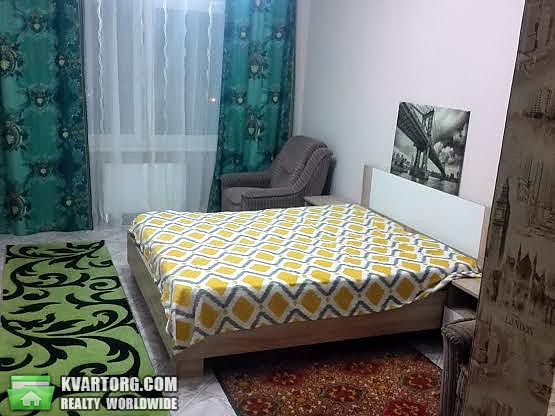 Rent out 1-room apartment. Киев,  Донца — photo 1