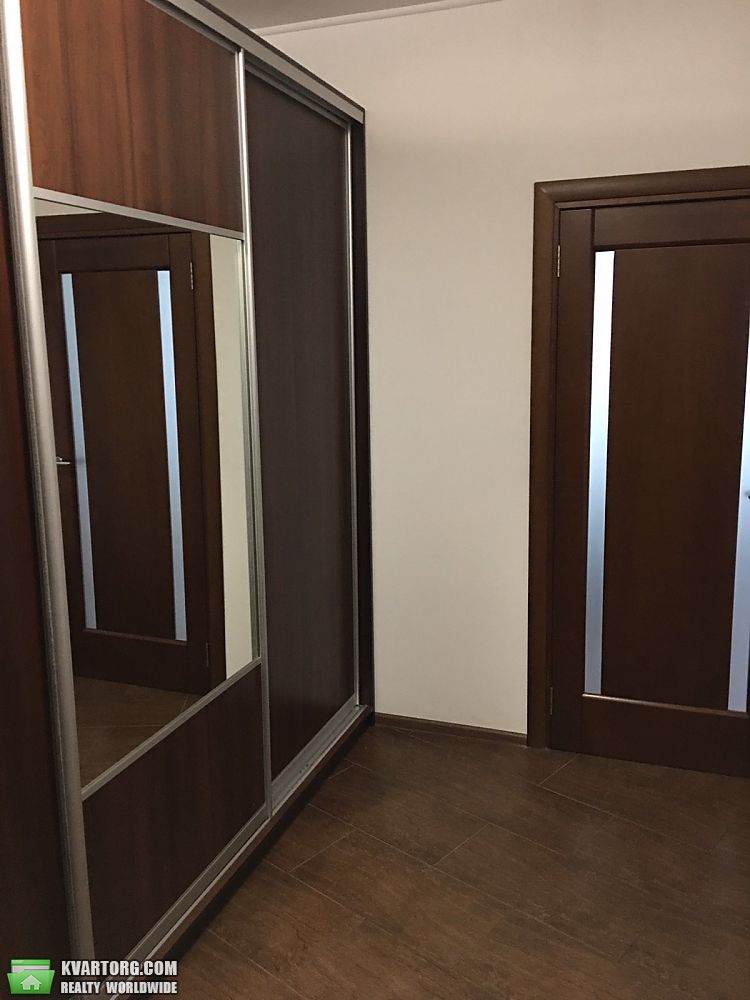 Sell 1-room apartment. Киев, Срибнокильская — photo 10