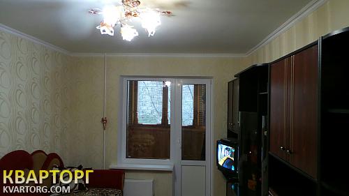 Sell 1-room apartment. Киев,  Маяковского просп. — photo 1