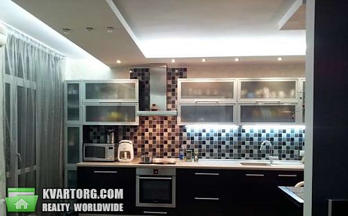 Sell 3-room apartment. Киев, Ломоносова — photo 1