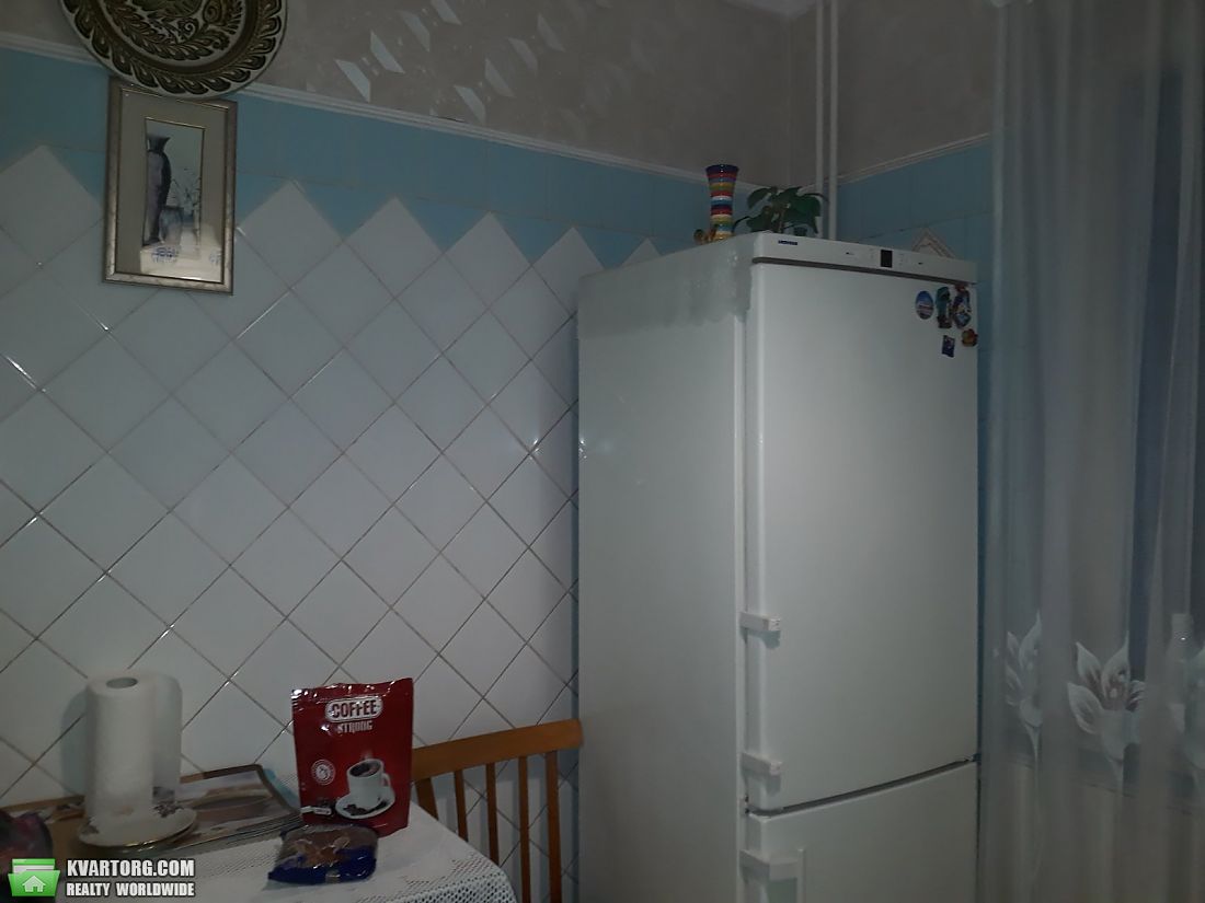 Rent out 3-room apartment. Киев,  Радужная — photo 2